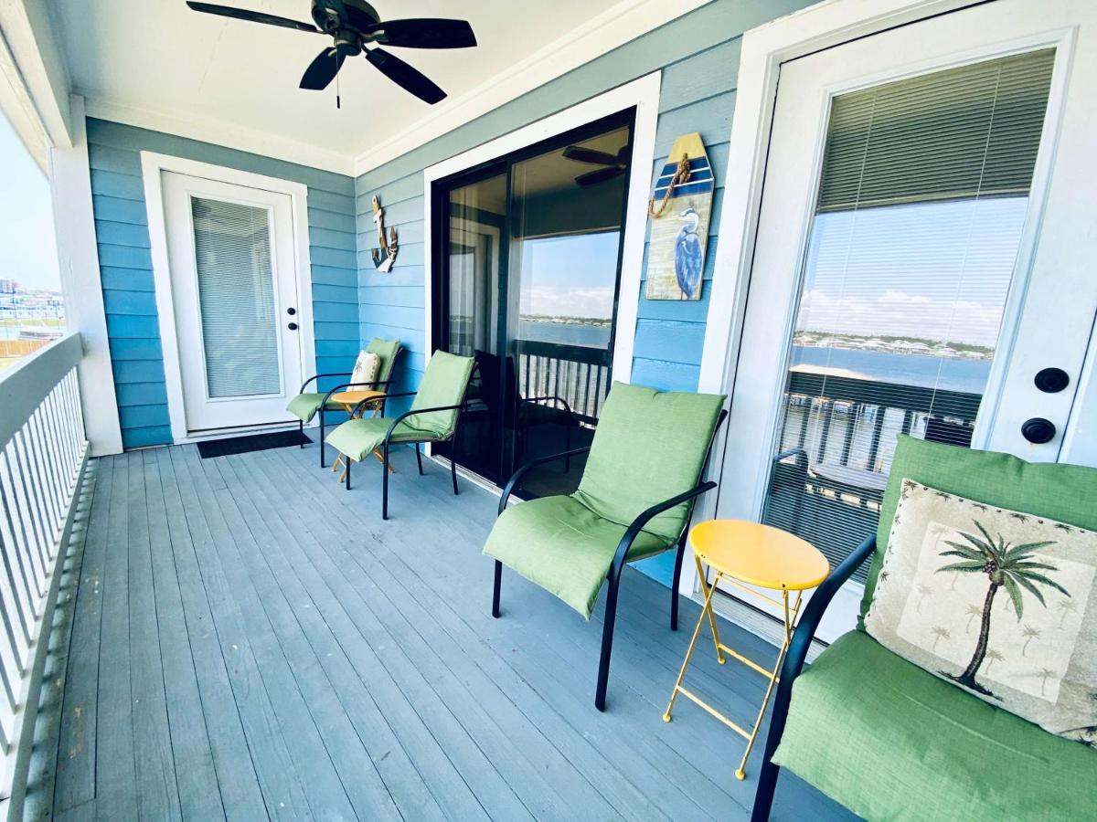 Hébergement de vacances Sea Oats E202 By Albvr - Pet Friendly Direct Lagoon Front Renovated 2br, 2ba Condo, Outdoor Pools, Pier, And Dedicated Access